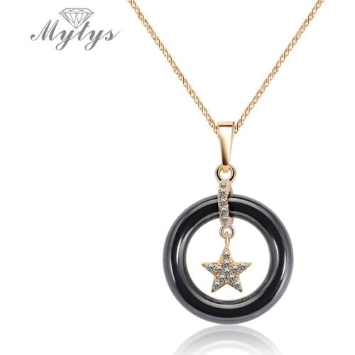 Mytys Black Round Circle Pendant & Necklace Star Necklace for Women and Girls' Gift Party Jewelry CN279