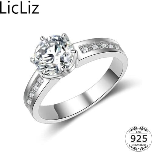 LicLiz Eternity Rings