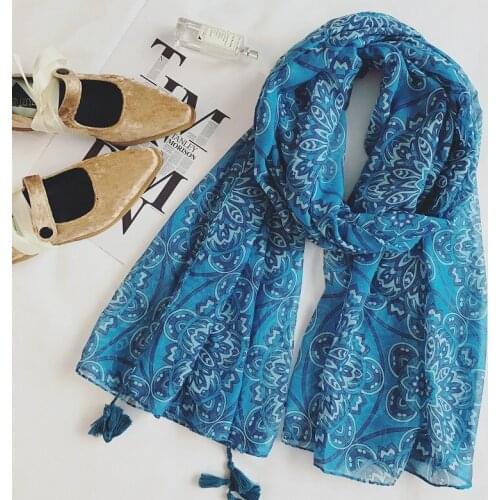 2021 Newest Women Vintage Floral Printed Pattern Tassel Scarf Shawls Wraps Hijabs Scarf
