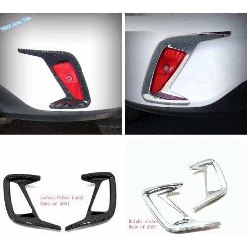 Lapetus Auto Styling Rear Fog Lights Foglights Lamp Cover Trim ABS Fit For Ford Focus 2019 2020 Sedan / Chrome / Carbon Fiber