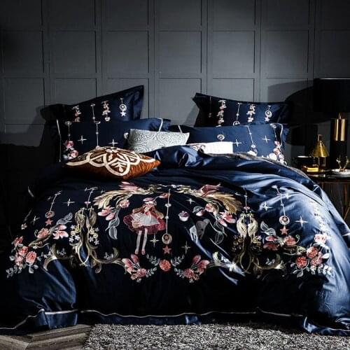 2018 100% cotton Classic European style Luxury Embroidered Bedding Set .Duvet Cover Bed sheet Bed Linen Pillowcases