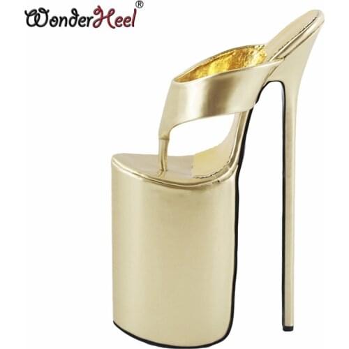 WONDERHEEL Women's Slip-ons