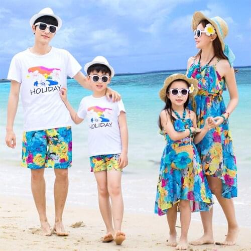 Family matching clothes father mother daughter son mom mommy and me clothes beach dress tshirts pants couple family look wear