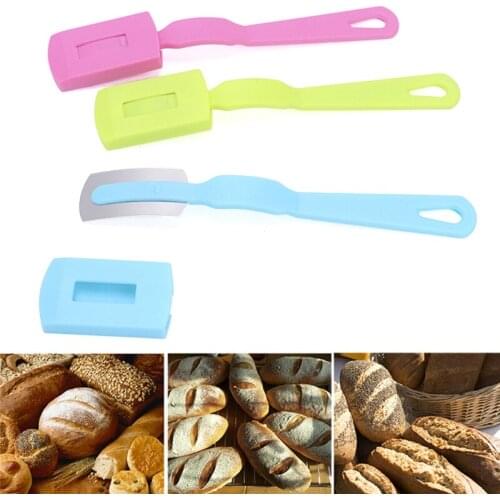 H55A 1 PC Plastic and Metal Material Dough Bisecting Knife Loaf Cutting Knife Plastic Arc Cutting Knife Bread Trimming Knives