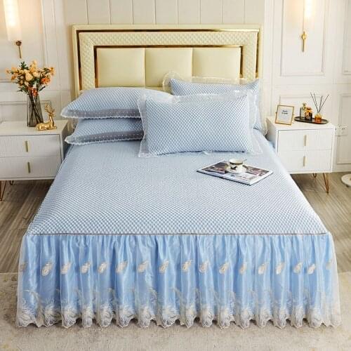 Summer Bedspread King Size Cooling Bed Cover Lace Ruffles Bedskirt Elastic Fitted Sheet Queen Double Bed with Two Pillow Cases