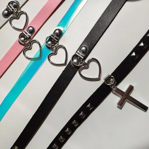 2020 Hot Punk Harajuku black Collar LOVE Choker Necklace Heart PU Leather Choker Punk Goth 100% Handmade cross Neck Jewelry