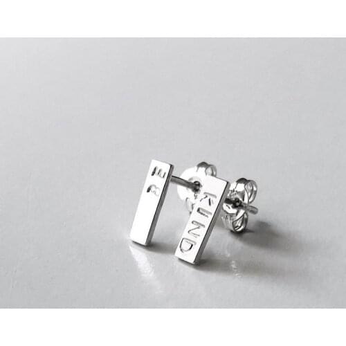 Custom Dainty Personalised Bar Earrings For Women Customize Hand Stamped Letter Stud Earring Gift For Best Frie