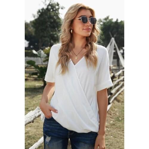 Short Sleeves Drape Knit Top Elegant Twist Casual Style Short Sleeve Summer Casual Tops for Women V-neck White