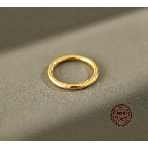 Korean Version Of 925 Sterling Silver Bright Face Closed Ring Handmade Fashion Wild Style Ladies Jewelry Suitable For Daily Wear