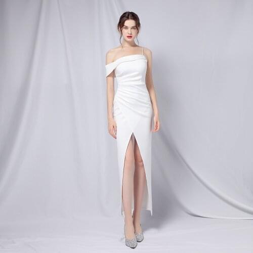 Simple One Shoulder Long Red Prom Dress with High Slit Elegant Sleeveless White Homecoming Graduation Gown for Party Evening