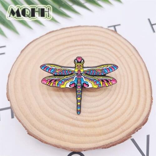 Cartoon Cute Animals Love Dragonfly Enamel Pins Colorful Colorful Flying Animals Alloy Brooches Badges Clothes Jewelry Gift