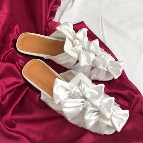 Sandals Flats Slippers Womens Outer Wear Summer2021 Silk Sweet Bowknot French Half Slipper Square Toe Mules Slides Muller Shoes