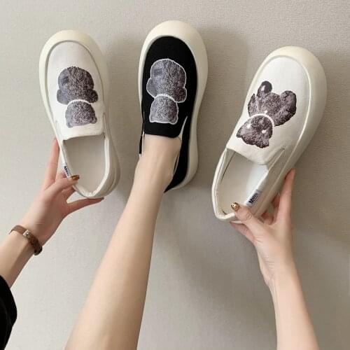 Single Shoes Womens Spring/summer 2021 New Love Cartoon Bear Canvas Shoes Trifle Thick-soled Round Head Pedal Casual Shoes