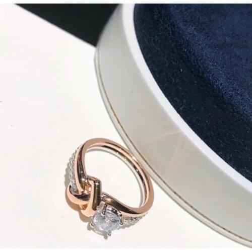 YPAY8 Fashion simple hot ladies S925 Luxury Heart shaped ring Top quality large zircon wedding lasting color Zircon ring jewelry