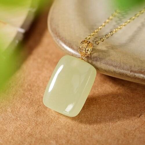 18K Gold Natural Hetian Jade Gray Jade Pendant Womens Sweater Chain Pendant Original Retro Tranquility and Peace Plate High-End