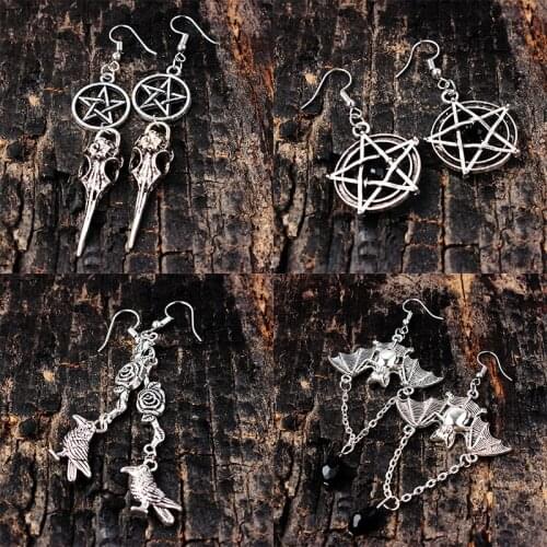 Gothic Bat Pentagram Bull Skull Earrings Rose Bird Spider Earrings Punk Fashion Trendy Insect Animal Earrings Cool New Jewelry