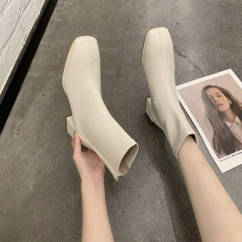 Chunk heel ankle boots female 2021 autumn Korean version all-match fashion temperament retro square head fashion boots