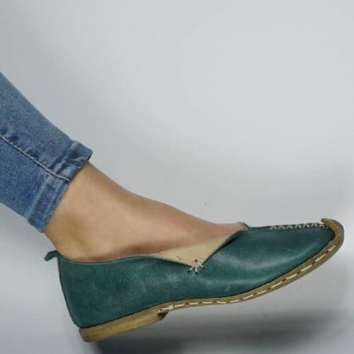 Womens Shallow Mouth Shoes 2020 Autumn Retro Handmade Flat Shoes Red Artistic All-match Comfortable Soft Sole Shoes Women