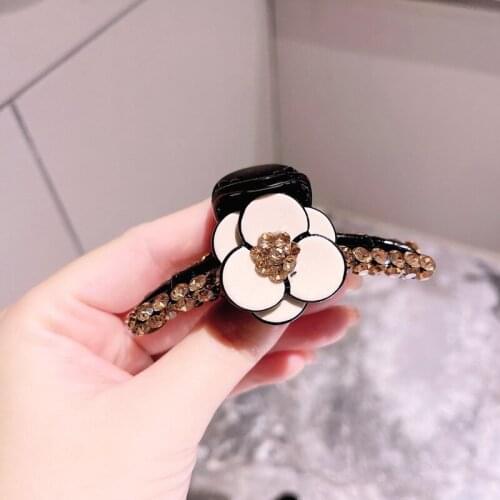 Korean Hair Claw Clip Clamp Rhinestone Elegant Flower Hairpin Hair Clips Luxury Jewelry for Girls Women Hair Accesorios Mujer