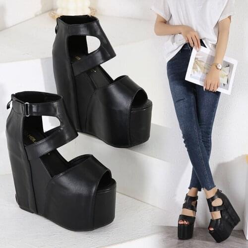 17 Cm Super High Heels Platform Women Sandals Fashion Black White Thick Bottom Wedges Female Sandals Sexy Peep Toe Rome Shoes