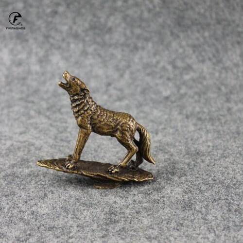 Antique Copper Wolf Miniatures Figurines Tea Tray Accessories Home Decor Retro Brass Animal Tea Cover Decorations Small Ornament