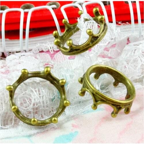40pcs 17MM Antique Bronze plated Crown Charms Pendants For Jewelry Making Crown Pendants