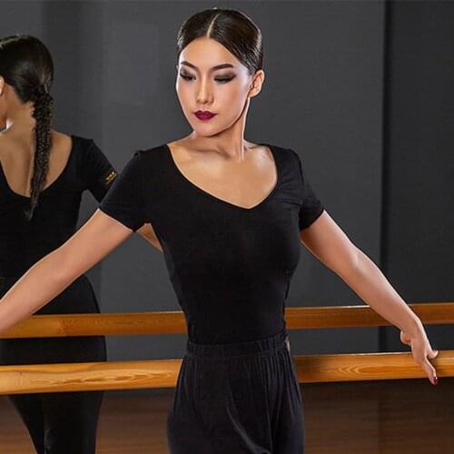 Latin Dance Shirts Female Adult Practice Clothes Tango Cha Cha Rumba Samba Dancing Wear Black Short-Sleeved V-Neck Top DNV12789