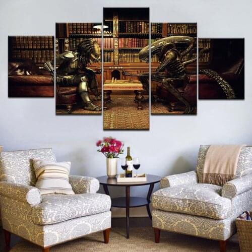 5 Panels HD Alien Vs Predator International Chess Canvas Frame Paintings Home Decor Vintage Wall Art Picture for Living Room