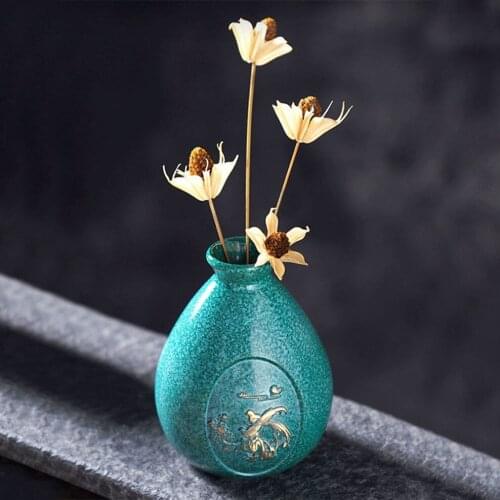 Chinese Style Pure Copper Vase Dried Flower Vase Home Decoration Crafts Creative Office Decoration Ornaments Retro Brass Vase