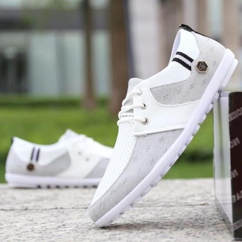 Designer Shoes Men Zapatos De Hombre Lace-up Shoes 2021 Casual Male Shoes Adult white Driving Moccasin Soft Non-slip Loafers