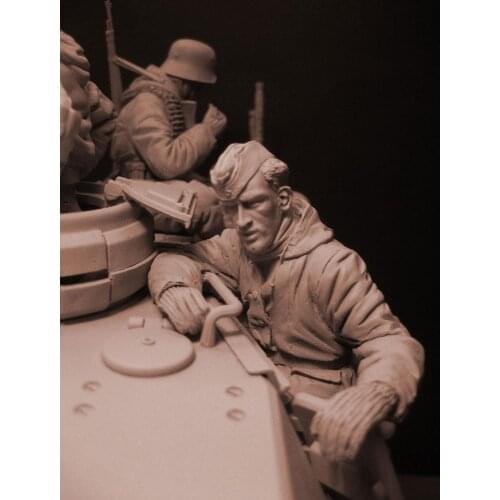 1/16 Tank Soldier(1 figure) Resin Figure Building Kit