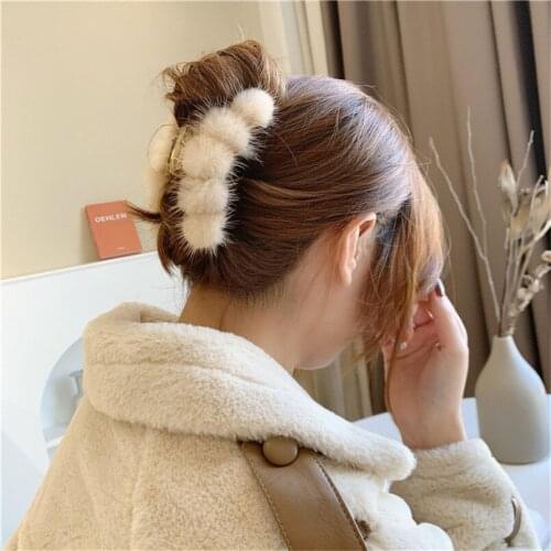 New Vintage Sweet Real Mink Fur Hair Clip Barrette Beige Pink Hair Accessories for Women Girl Gifts