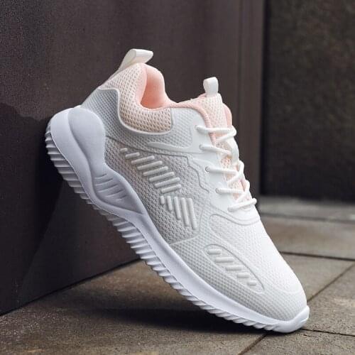 2021Womens Track Field Training Breathable Mesh Sneakers Outdoor Non-slip Wear-resistant Casual Sports Shoes