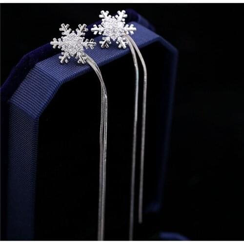 Personality elegant Prevent Allergy snowflake Fashion Stud Earrings High Quality exquisite Long Tassel Earrings Fashion Simple