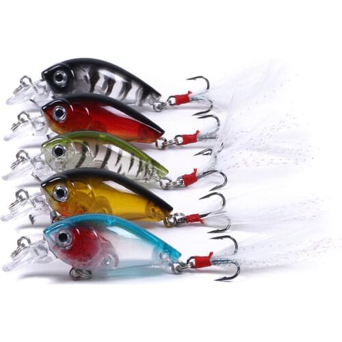 Hengjia 1pcs small crankbait Fishing lure 45mm 4G 3d eyes lifelike isca artificial fish pesca carp fishing tackle Feather hook