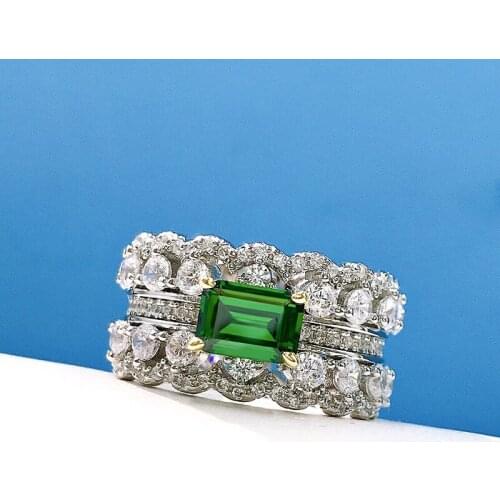 Solid 925 Sterling Silver Sparkling Full High Carbon Diamond Emerald Finger Rings For Women Wedding Party Fine Jewelry Gift