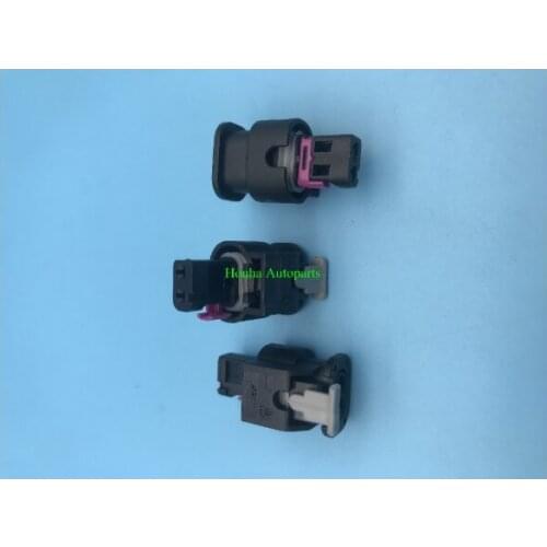 10pcs/lot 4H0 973 702 4F0 973 702 2 Pin/Way Urea Nozzle Plug Grip Handle Ambient lighting Sensor Plug Connector