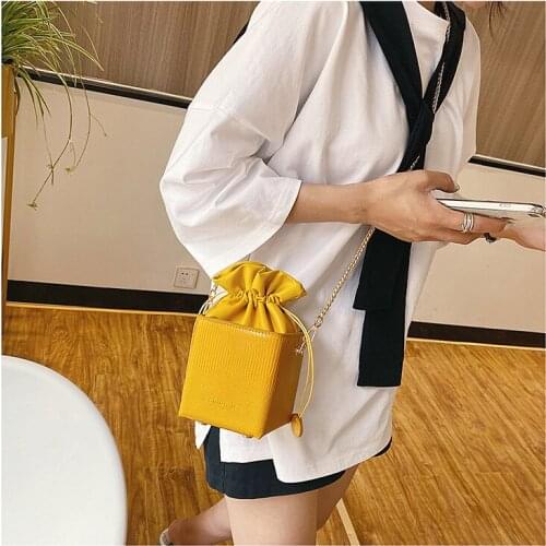 2020 Korean version of the new pu soft leather woman bag small square bag simple small backpack shoulder messenger bag purse