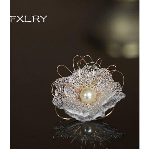 FXLRY Summer Dress Handmade Natural Pearl Net Flower Brooch For Women Summer Dress Corsage Pin