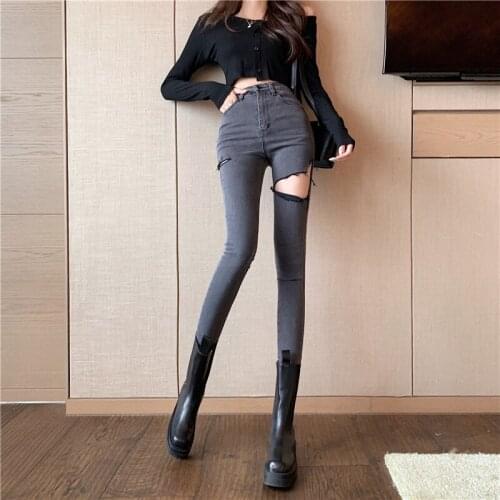 Han edition joker ms jeans 2021 new during the spring and autumn fashion show thin hole feet tall waist tight pants