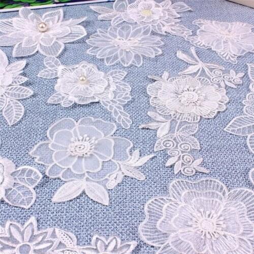 10PCS/LOT White Color Lace Flower Patches for Wedding Dress DIY Applique Clothes Fashion Stickers for Veil Decoration