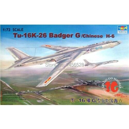 FREE SHIPPING TRUMPETER 01612 1/72 TU-16K-26 BADGER G/CHINESE H6 Assembly Model kits Modle building Trumpeter scale