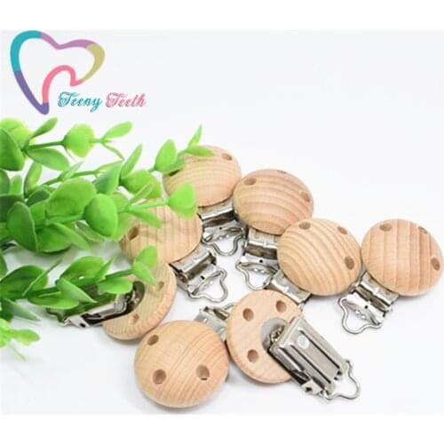 5 PCS Beech Wood Pacifier Clip With 3 Holes Silicone Beads Baby Teething Accessories Wooden Clip Nipple Clasps Pacifier Holder