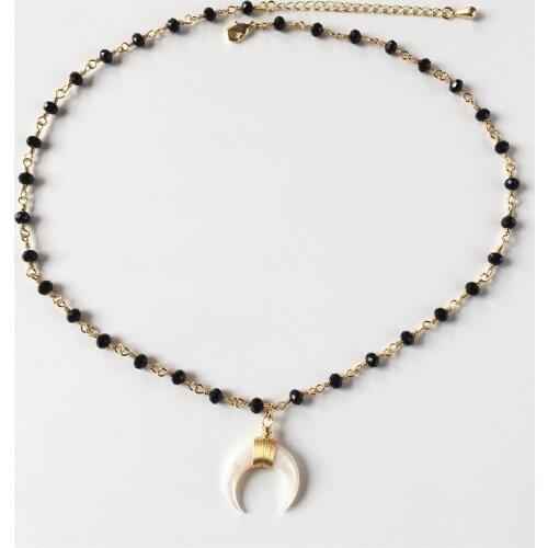 FUWO Natural Mother of Pearl Crescent Necklace With Gold Winding Black Crystal Beads Chain Simple Cute Shell Jewelry NC536