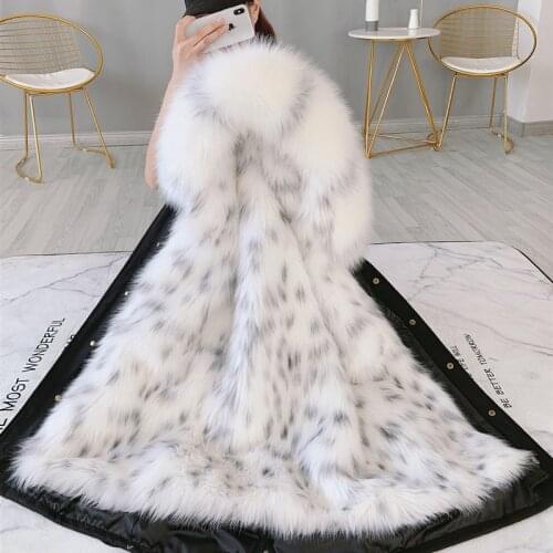 New style pie overcomes 2020 autumn winter long jacket female Female fox fur fur warm jacket womens loose hooded overcoat