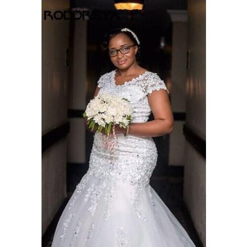 RODDRSYA Vestido De Noiva African Wedding Dress Mermaid Trumpet Appliques Lace Open Back Bridal Wedding Gowns Cap Plus Size