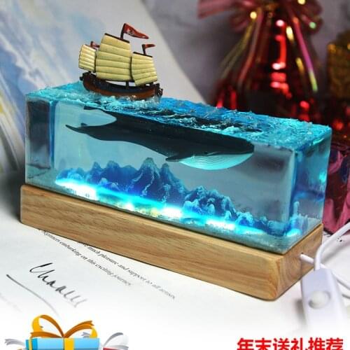 Marine Handmade Cultural And Creative Resin Epoxy Crafts Gift Ocean Whale Night Light Desktop USB Decoration Horizontal Board
