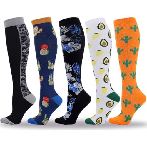 2021 New Compression Stockings Sports Socks Suitable For Cycling Football Socks Nurse Dressed Prevent Varicose Veins Soccer Sock