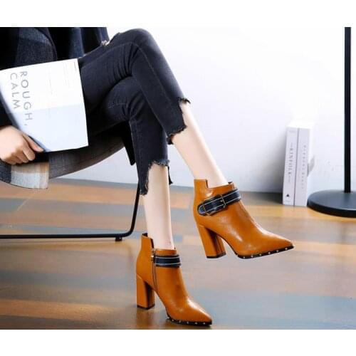 Winter new belt buckle rivet thick with velvet Martin boots female pointed color matching high heels short boots cotton