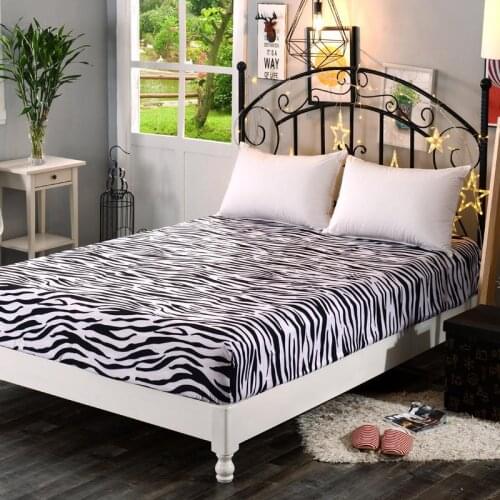 Coral Fleece Bedspread Soft Solid Bed Sheets Winter Warm Home Thick Bed Cover Luxury Bed Sheet